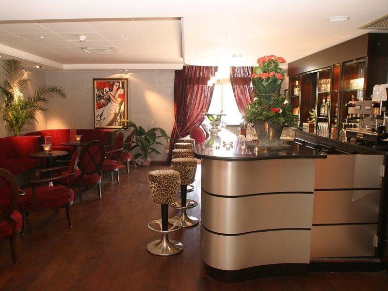 Hotell Servotel Saint-vincent Nice